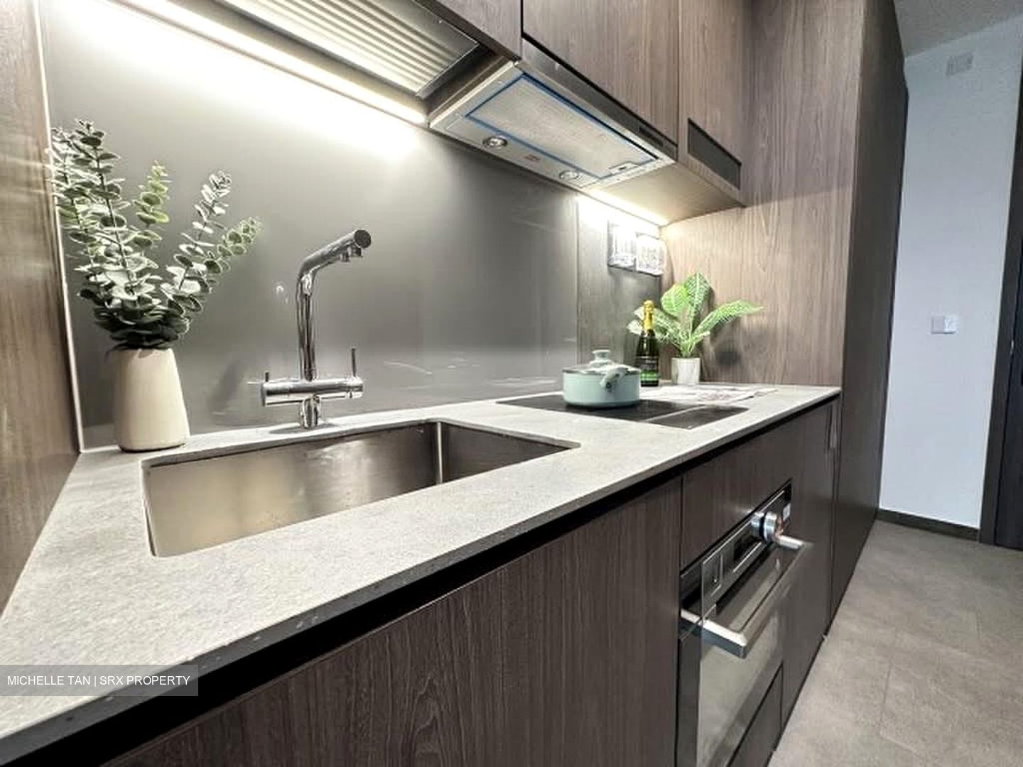 Midtown Modern (D7), Apartment #588776811